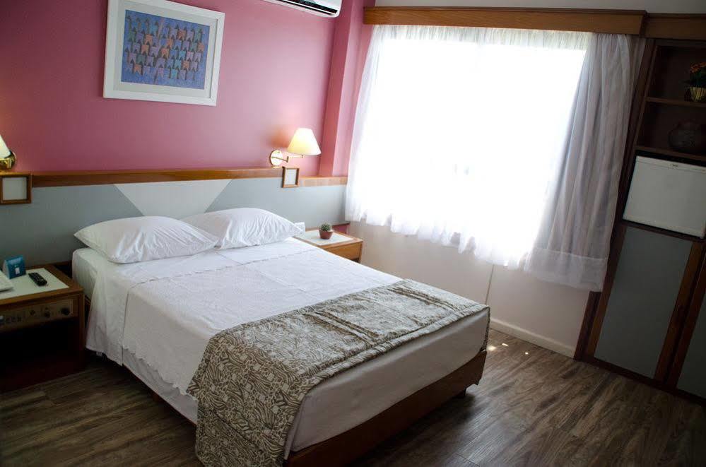 ايتابيميريم دي كاتشويرو Cachoeiro Plaza Hotel المظهر الخارجي الصورة